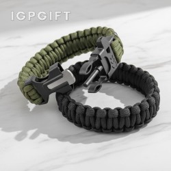 สร้อยข้อมือเอาชีวิตรอดในป่า