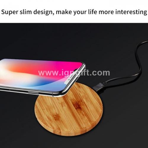 Creative wooden wireless charger