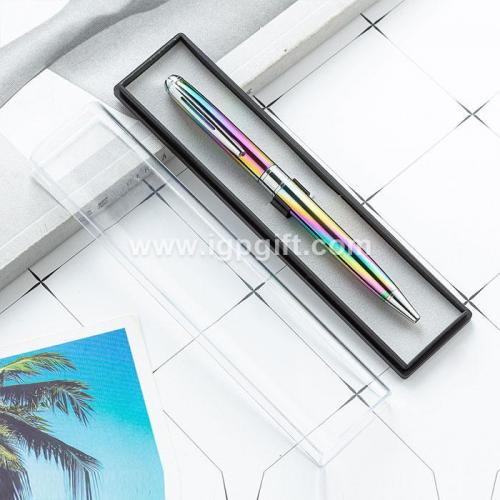 Transparent plastic pen case