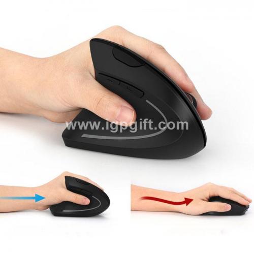 Vertical handheld wireless mouse